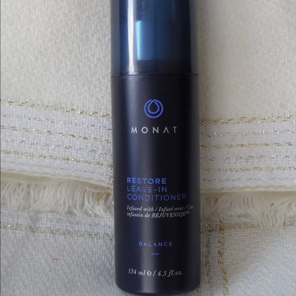 Monat Restore Leave-In Conditioner